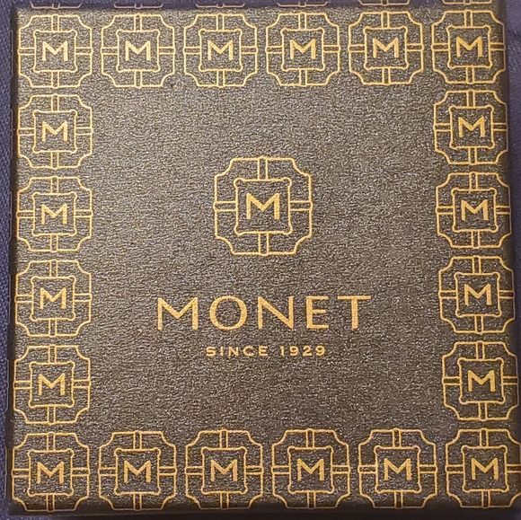 Monet Rhinestone Angel Holiday Pin - Picture 5 of 8